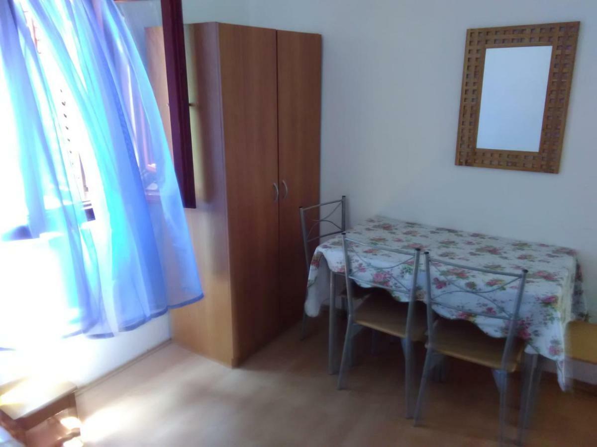 Apartmani Kovacic Murter Dış mekan fotoğraf
