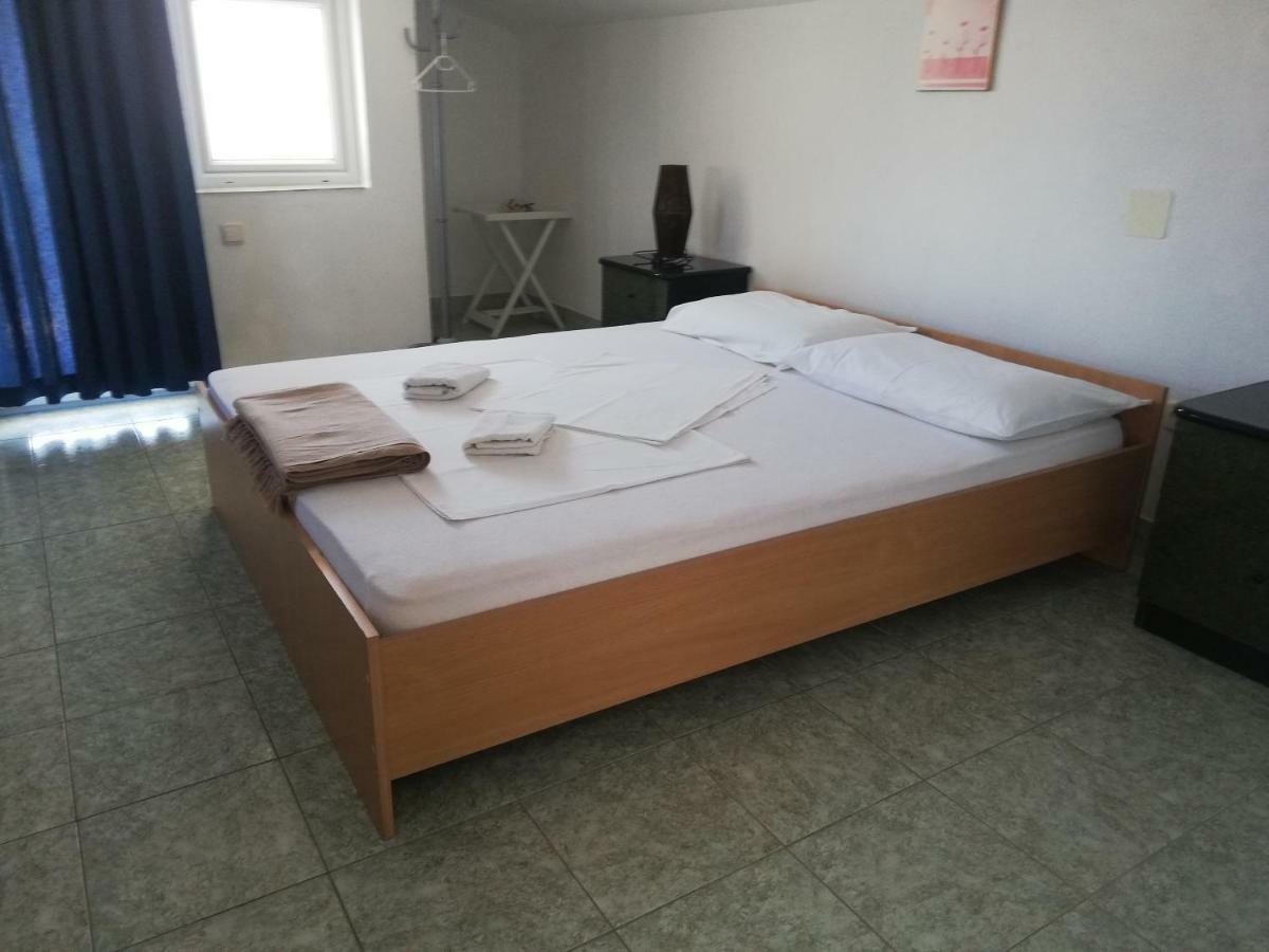 Apartmani Kovacic Murter Dış mekan fotoğraf